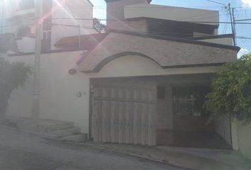 Casa en  Bosque Camelinas, Morelia, Michoacán