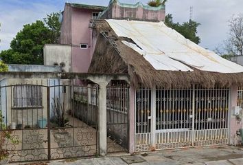 Casa en  Misión De La Soledad 425a, Misión Del Carmen, Playa Del Carmen, Quintana Roo, México