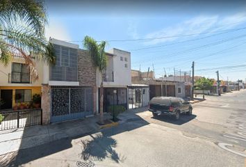 47 casas en venta en Pueblo Huentitan El Bajo, Guadalajara 
