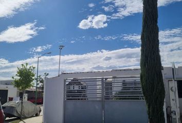 Casa en fraccionamiento en  Héroes De León, León, Guanajuato, México