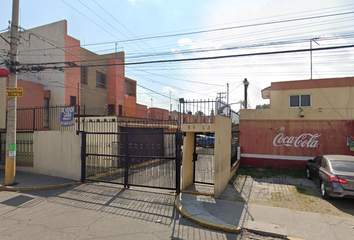 Casa en fraccionamiento en  Calle Apatzingan, Los Héroes Ecatepec Sección V, Ecatepec De Morelos, México, 55060, Mex