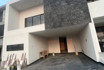 Casa en fraccionamiento en  Parque Cobá, Privada Sisal, Lomas De Angelópolis, Puebla De Zaragoza, Puebla, México