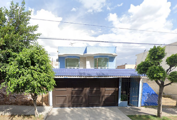 Casa en  Mar De Molucas, Lomas Lindas, Ciudad López Mateos, Estado De México, México