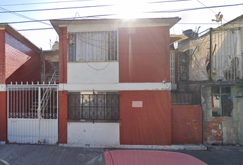 Casa en  Valle Diez Mil Humos 10, Mz 044, Valle De Aragon 1ra Secc, 57100 Nezahualcóyotl, Méx., México