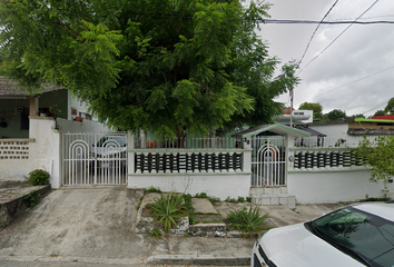 Casa en  Calle Guayacán, Chapultepec, Poza Rica, Veracruz, México