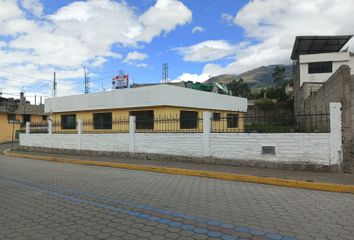 Casa en  Qc29+qg7, Quito, Ecuador