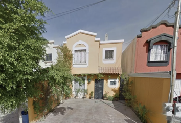 Casa en  Av Isaba, Villa Rdcial Del Prado, Villas Residencial Del Prado, Mexicali, Baja California, México