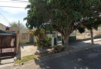 Casa en  Hacienda Santa Fe, Tlajomulco De Zúñiga