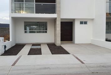 Casa en fraccionamiento en  Cañadas Del Arroyo, Corregidora, Querétaro, México