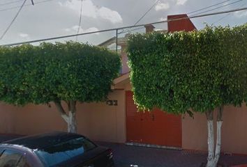 Casa en  Heroico Colegio Militar 200, Centro, Abasolo, Guanajuato, México