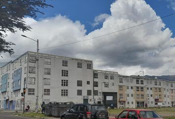Departamento en  Pachamama & Av. Llira Ñan, Quito, Ecuador