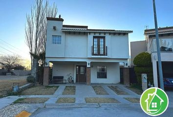 Casa en fraccionamiento en  Campos Elíseos, Ciudad Juárez, Chihuahua, México