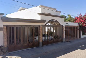 Casa en  René Descartes, Itson, Ciudad Obregón, Sonora, México