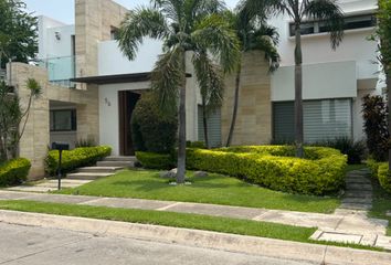 Casa en  Paraíso Country Club, Emiliano Zapata, Morelos, México