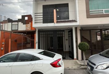 Casa en fraccionamiento en  Bello Horizonte, Puebla