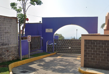 Casa en fraccionamiento en  Av. Lomas Del Tzompantle 78, Lomas Del Tzompantle, Cuernavaca, Morelos, México