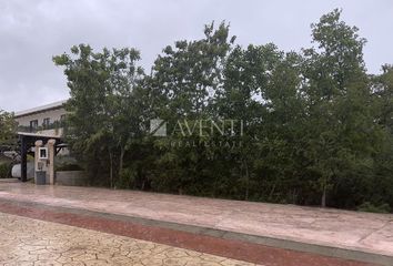 Lote de Terreno en  Lagos Del Sol, Cancún, Quintana Roo, México