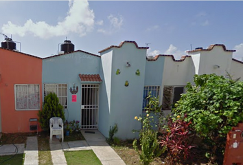 Casa en  Calle República Dominicana 482, El Peten, Playa Del Carmen, Quintana Roo, México