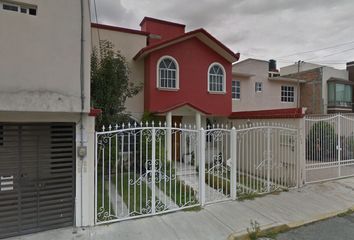 Casa en  Av Del Roble, Villas Del Álamo, Estado De Hidalgo, México