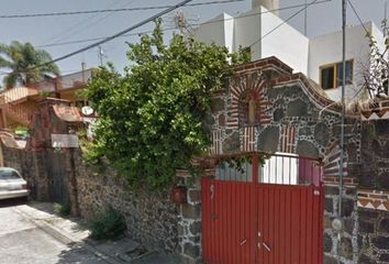 Casa en  Cda. Gobernadores 9, Lomas De Cortes, 62230 Cuernavaca, Mor., México