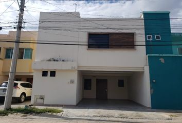 Casa en  Real De Bugambilias, León, Guanajuato, México