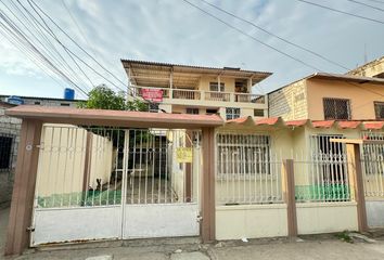 Casa en  P2vf+vw5, Machala, Ecuador