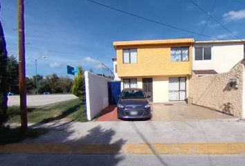 Casa en  Real De Las Fuentes 44, Mz 002, Real De Atizapan, 52945 Cdad. López Mateos, Méx., México