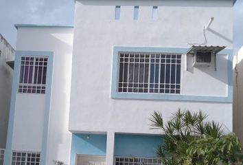 Casa en fraccionamiento en  1ra Cerrada Tajín 23, Res Supmza 56 Sol Del Mayab, Benito Juárez, Quintana Roo, 77533, Mex