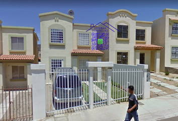 Casa en  Manzanilla 1096, Villa Residencial Del Prado I, Ensenada, Baja California, México