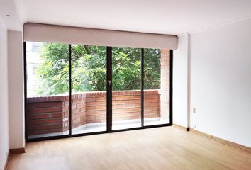 Apartamento en Las Lomas, Medellín