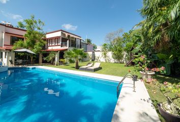 Casa en  Paseo Del Mar, Residencial Campestre, Cancún, Quintana Roo, México