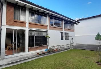 Casa en  La Concepción, Quito