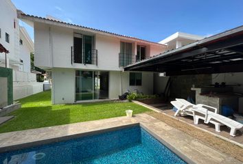 Casa en fraccionamiento en  Lomas De Cocoyoc, Morelos, México