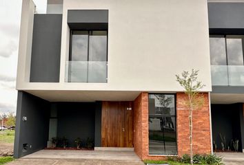 Casa en  Soare 3 - Coto Altanza, Paseo Solares, Solares Residencial, Zapopan, Jalisco, México