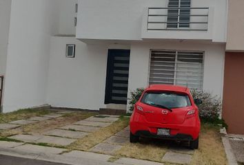 Casa en condominio en  Calle Camino Real 400, Candiles, Querétaro, México
