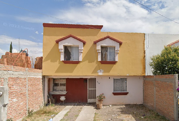 Casa en  Profesor Ignacio Manuel Altamirano 114, La Luz, Victoria De Durango, Durango, México