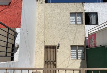 Casa en  Calle Covadonga 824, Lomas De Zapopan, Zapopan, Jalisco, México