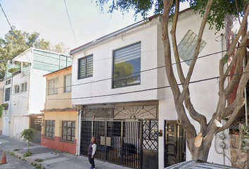 Casa en  Cda. 7 Corola 7, El Reloj, 04640 Ciudad De México, Cdmx, México