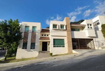 Casa en  Pedregal La Silla Sur, Pedregal La Silla, Monterrey, Nuevo León, México