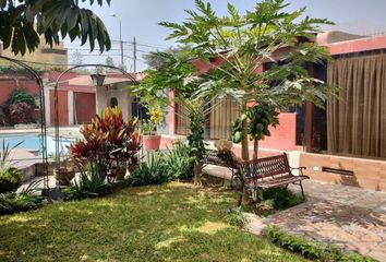 Casa en  Avenida Amapolas, Lurigancho, Lima, 15468, Per