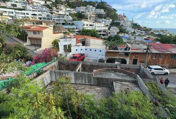 Casa en fraccionamiento en  Club Nautico Marina Brisas, Vista De La Marina, Las Brisas, Acapulco, Guerrero, México