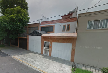 Casa en  Av. Erasmo Castellanos Quinto 350, Educación, 04400 Ciudad De México, Cdmx, México