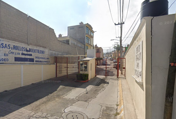 Casa en fraccionamiento en  Avenida Carlos Hank González 51, Mz 056, El Gigante, 55700 Coacalco, México, México