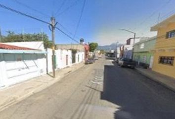 Casa en  Xicoténcatl 1018, Zona Feb 10 2015, Barrio De La Noria, Oaxaca De Juárez, Oaxaca, México