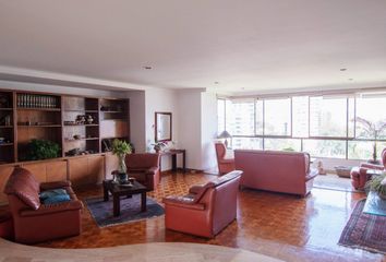 Apartamento en  Poblado, Medellín