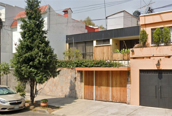 Casa en  Vicente Guerrero 144, Del Carmen, 04100 Ciudad De México, Cdmx, México