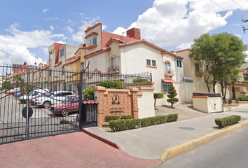 Casa en fraccionamiento en  Barahona, Circuito Pino Mz 046, Villa Del Real 5ta Seccion, Cuauhtemoc, Ojo De Agua, Estado De México, México