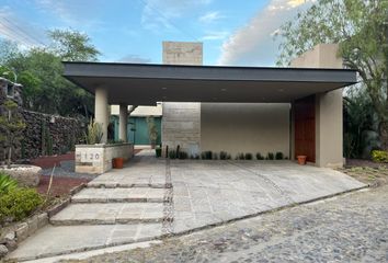 Casa en  Paseo De La Luciérnaga, Pedregal Del Carmen, León, Guanajuato, México