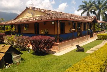 Villa-Quinta en  Fredonia, Antioquia, Colombia