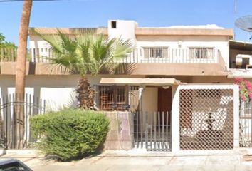 Casa en  Avenida Miguel Negrete, Nueva, Mexicali, Baja California, México